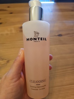 Soothing Cleansing Gel  Monteil