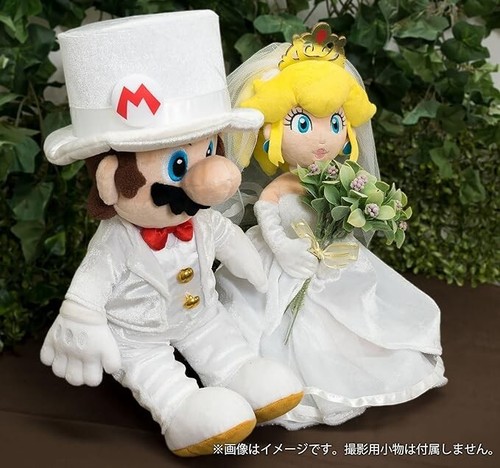 Sanei Boeki Super Mario Odyssey Mario & Peach Wedding Set Plush Doll NEW Japan - Picture 2 of 3