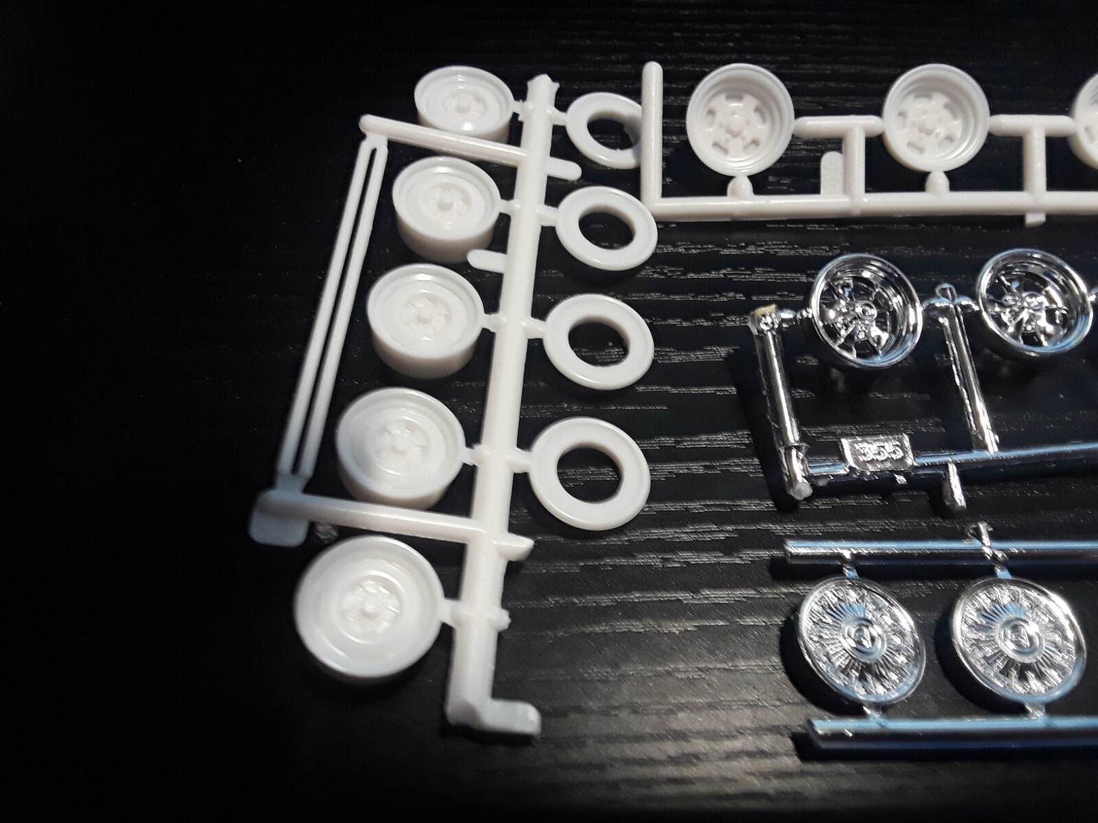 1/25 scale Model car parts Assorted wheels and wheel backs 2 eBay