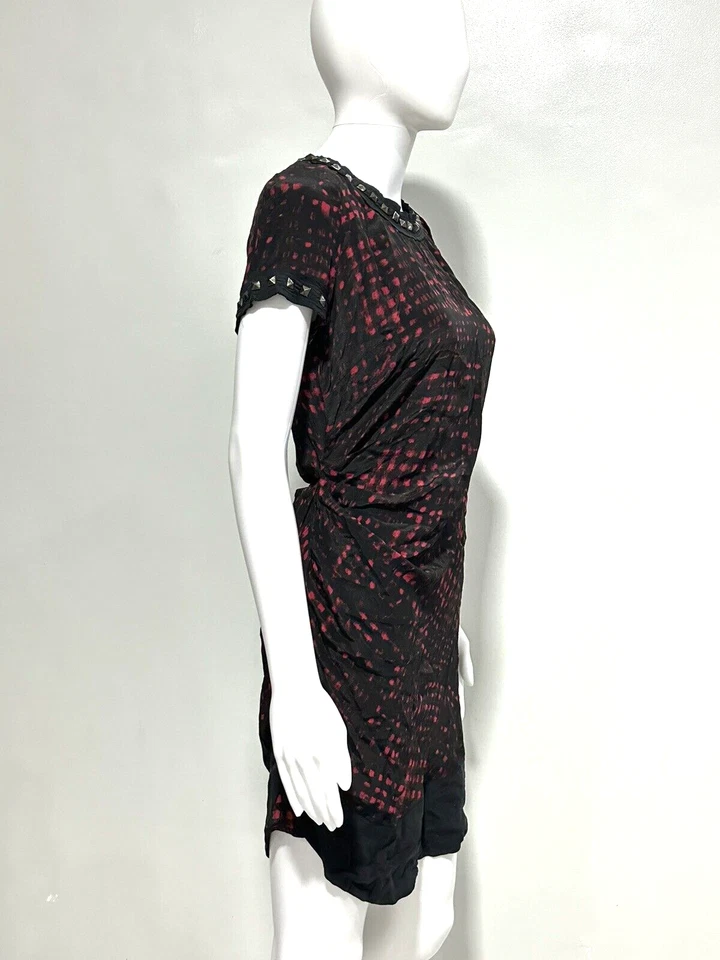 VESTIDO CORTO ETOILE ISABEL MARANT SEDA TACHONADO NEGRO/ROJO TALLA 38 Foto 2 de 4