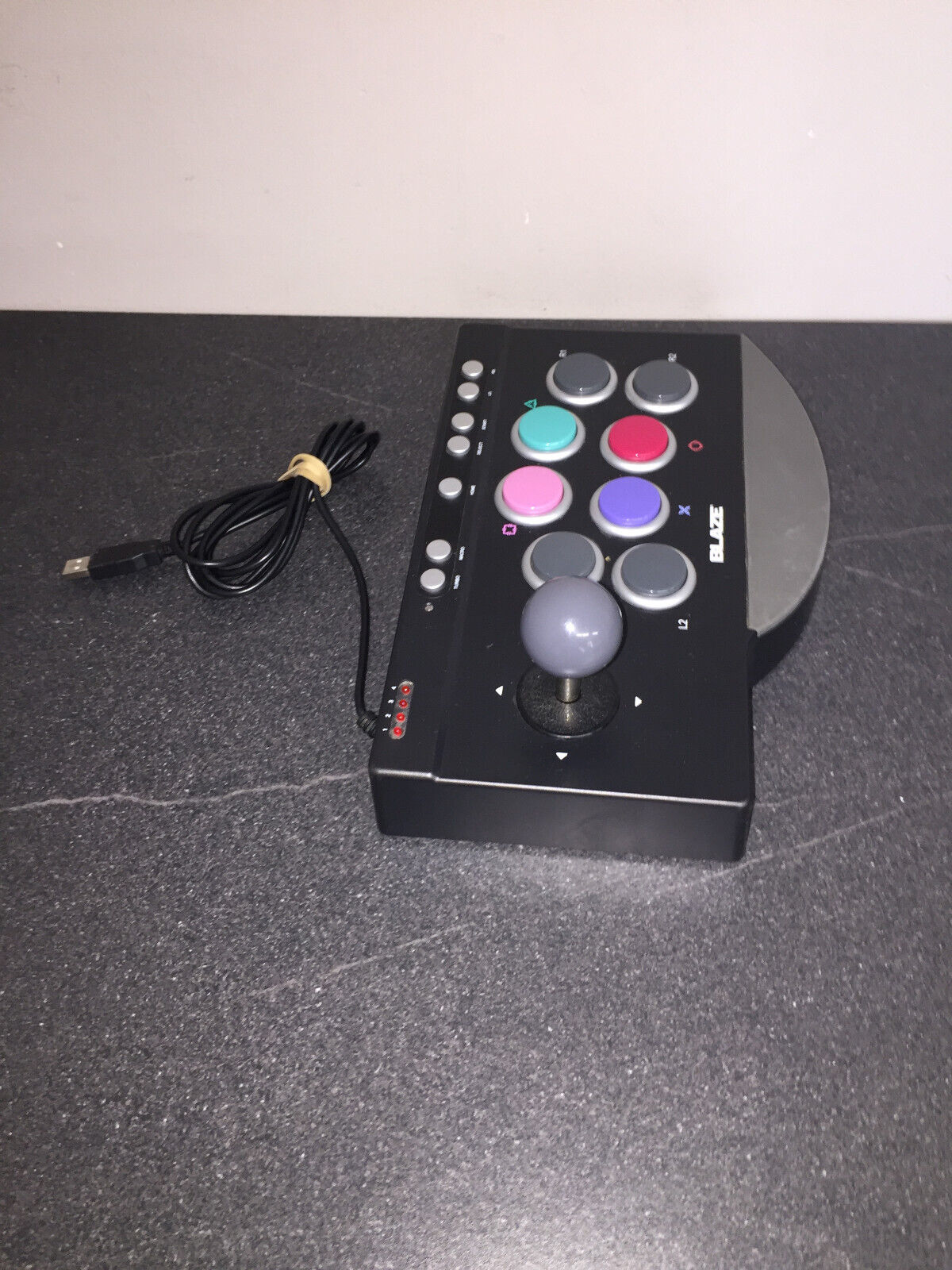 Picture 2 of 8