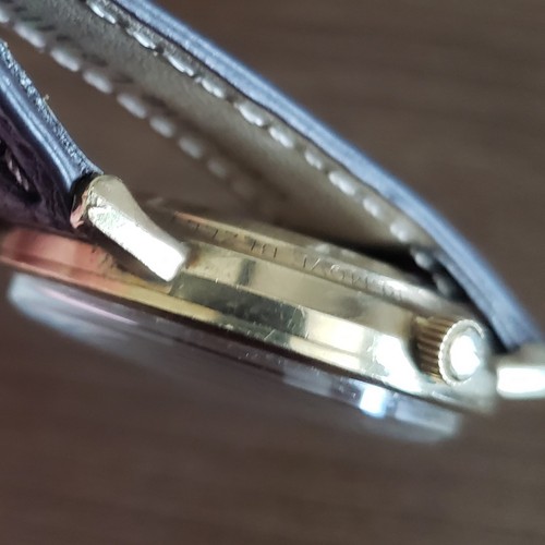 Orologio Vintage Longines Admiral 5 Stelle Automatico Svizzero, Quadrante Champagne con Data - Foto 10 di 20