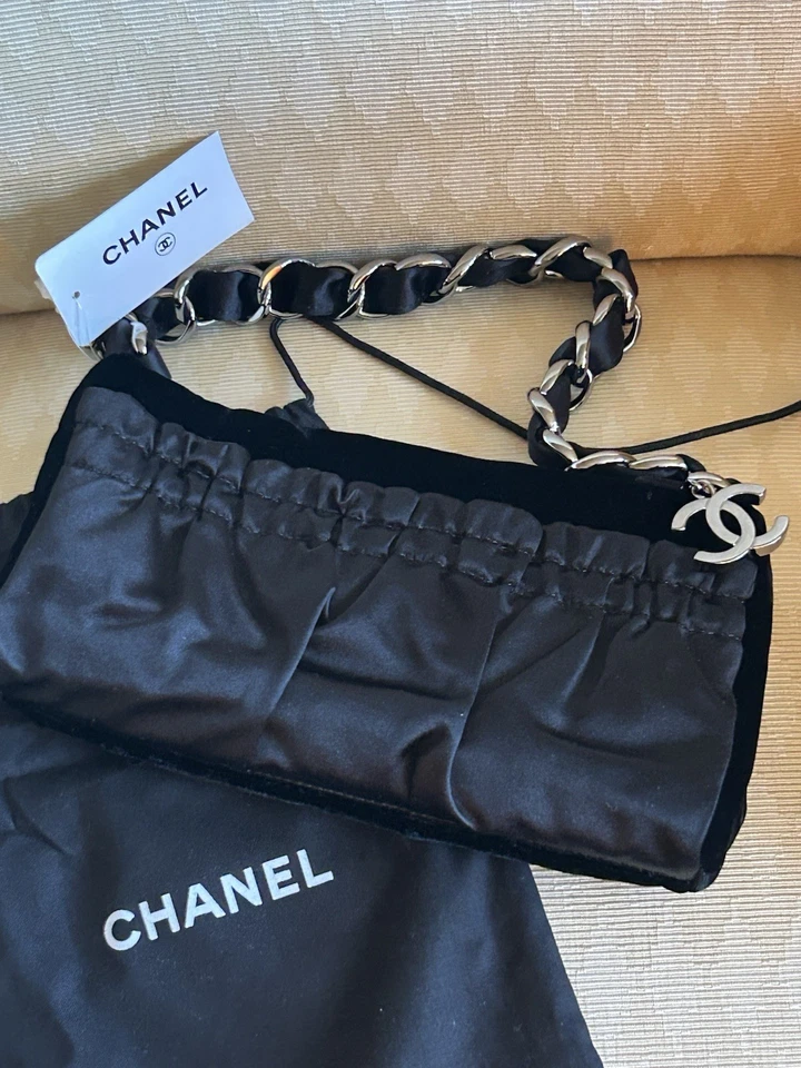 Bolso Clutch Social Chanel Terciopelo y Satén Foto 3 de 4