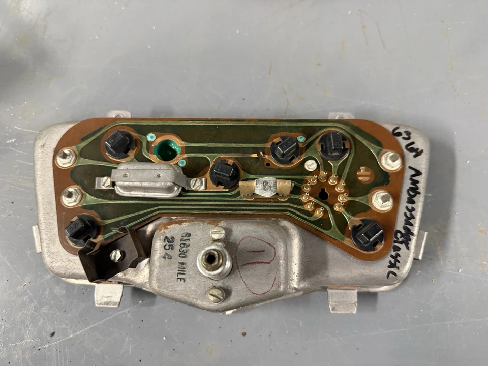 Cuadro de instrumentos clásico 63 64 AMC Rambler Rebel Ambassador Speedo 1963 1964 Foto 3 de 3