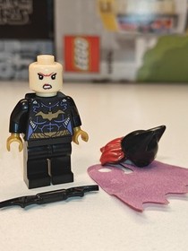 NEW DC Super Heroes: Batgirl Black Suit w Cape Custom Lego Minifigure 76013