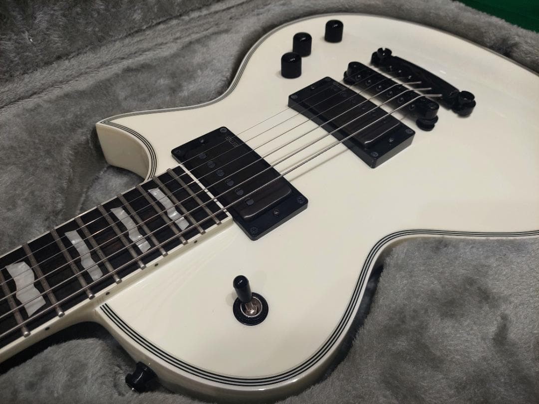 【 美品】ESP E-II Eclipse 2014 ★ EMG57/66搭載 Equipped With Esp E-Ii Eclipse 2014 Emg57/66 Safe delivery from