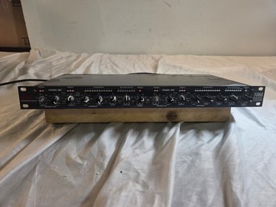 dbx 1066 Dual Channel Compressor Limiter Gate Professional Rack Processor Works