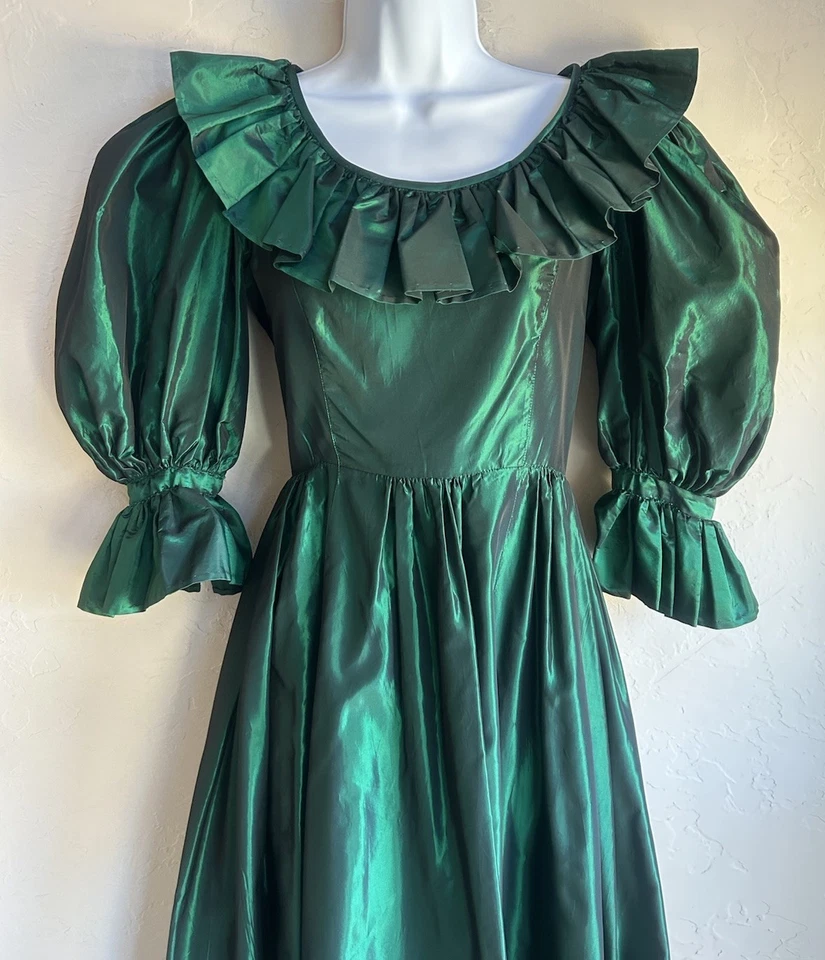Vintage Emerald Green Taffeta Prairie Gown XXS XS Formal Holiday Romantic 70s - Image 4 of 4