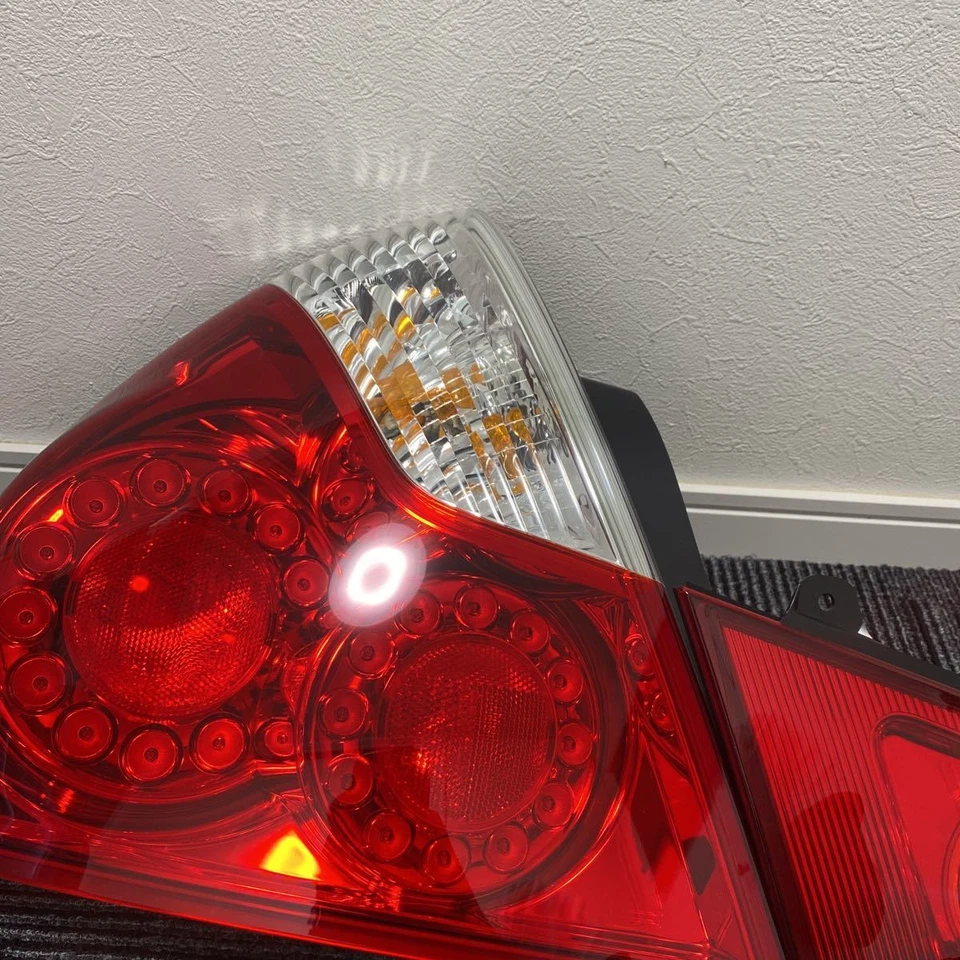 Nissan genuine Fuga Y50 Infiniti M35 M45 LED Taillights Tail Lights Lamps Used - Изображение 2 из 4