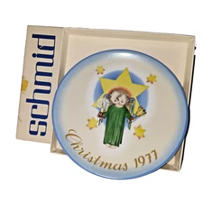 VTG 1970s Schmid Christmas Collector Plate “Herald Angel” by Sister Berta Hummel