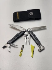 LEATHERMAN SIGNAL MULTI-TOOL (P19015159)