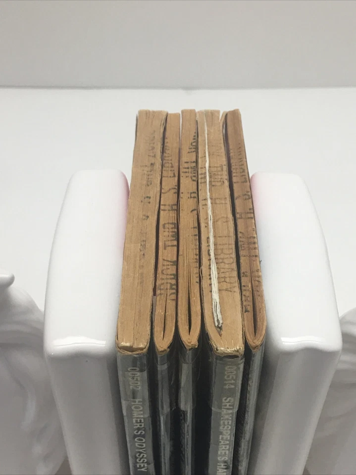 Lot of 5 Monarch Notes - Image 4 of 4