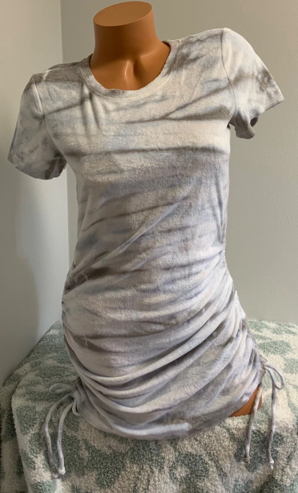 UNDERCOVER Abito a maniche corte rosa Victoria's Secret spiaggia Terry arricciato lato XS S M L