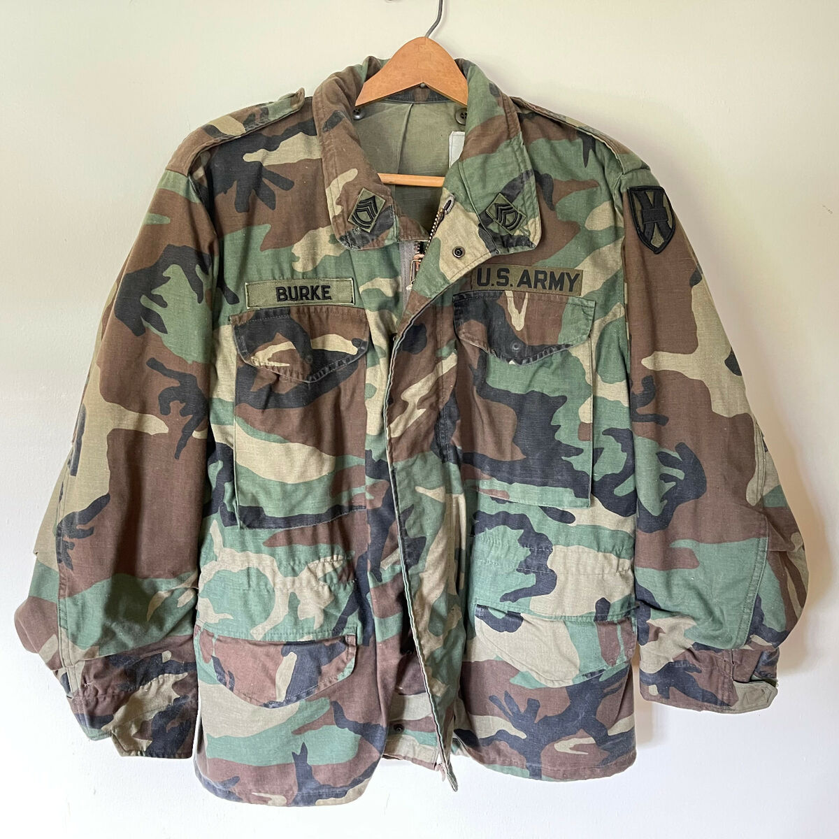 s-l1200.jpg s-l1200.jpg