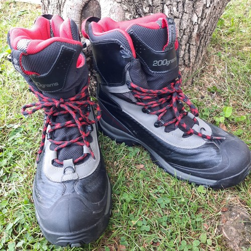 Columbia Mens snow Boots Size 8 Black 