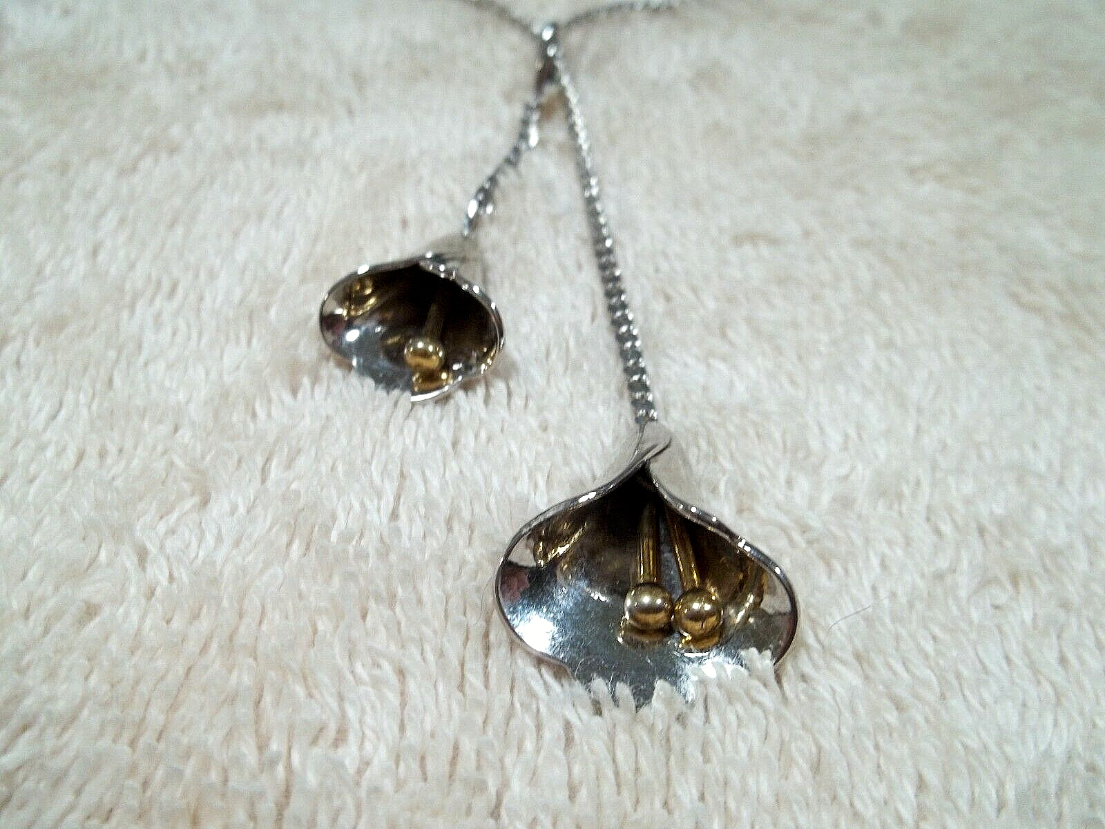 AVON Lariat Style Necklace, Silver Tone Metal, Li… - image 1