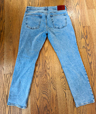 Calvin Klein Men’s Slim Fit Light Wash Blue Denim Jeans Mid Rise 5-Pocket
