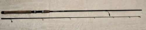 G LOOMIS GL2 8' 6" MEDIUM FAST ACTION SPINNING ROD