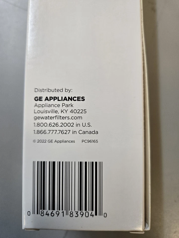 GE Universal Long Life Refrigerator Water Filter Model #GXRTLL - Image 4 of 4