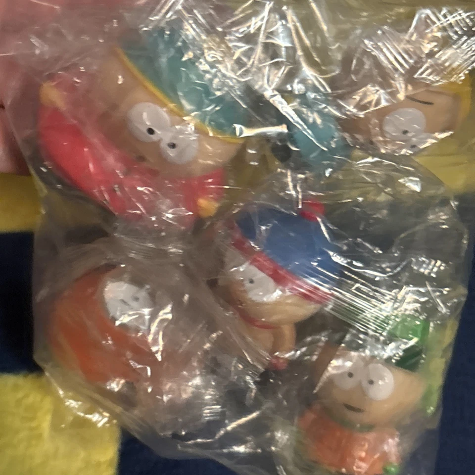 Juego de 5 figuras coleccionables de South Park (Kenny/Stan/Cartman/Kyle/Butters) NO EN STOCK Foto 2 de 3