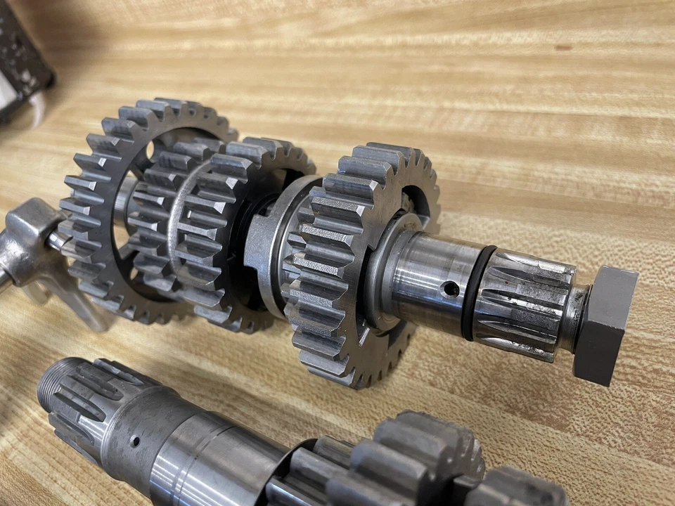 1978 Yamaha XT500 transmissão trans engrenagens garfos de câmbio conjunto de bateria 78 XT 500 - Imagem 4 de 4