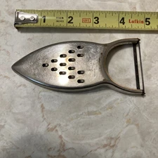 S & S Default Vintage Vegetable Peeler Grater Arrow Head Shape Kitchen Tool