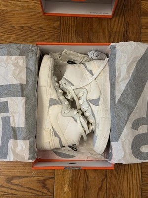 Nike Sacai x Blazer Mid White Grey Size 10.5 Men s Barley Used WITH BOX