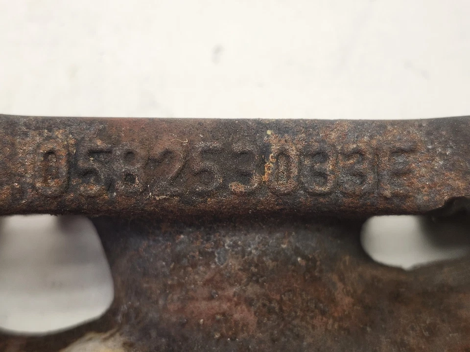 Volkswagen Passat 1998-2005 1,8 turbo colector de escape 058253033E fabricante de equipos originales  Foto 4 de 4