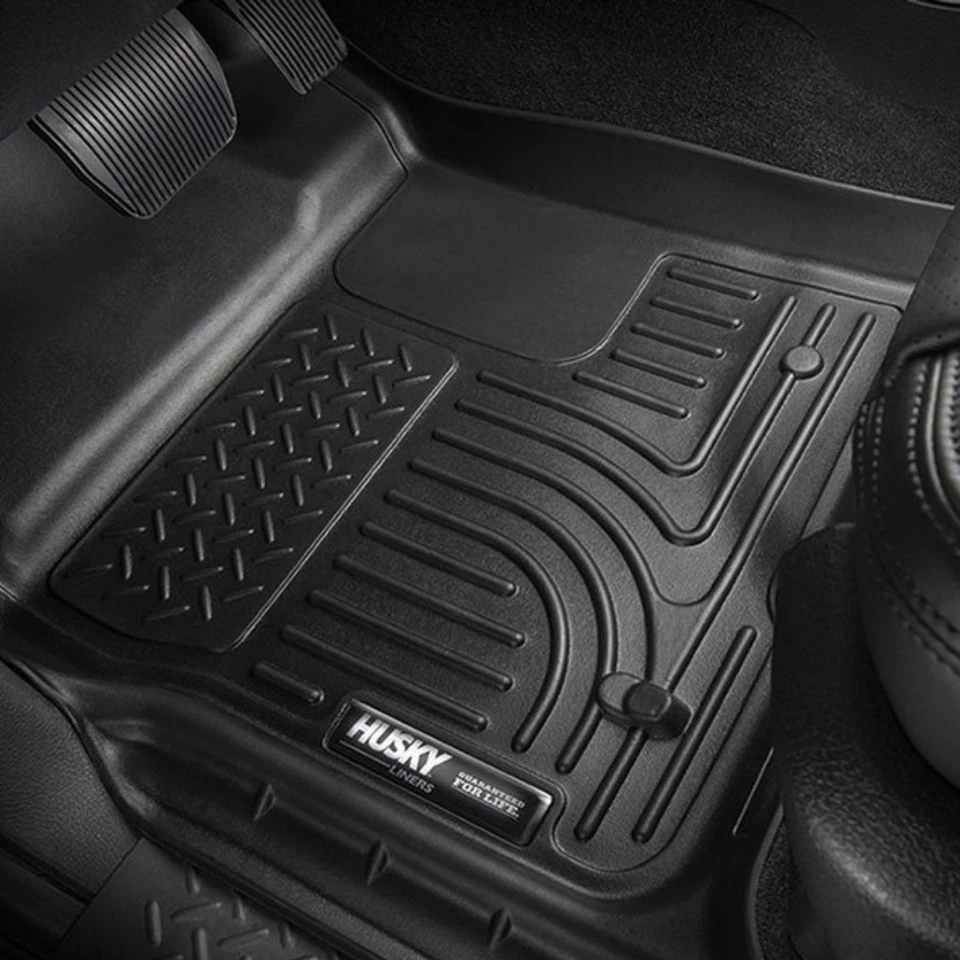 Husky Weatherbeater First & 2nd Row Black Floor Liners for 10-17 Equinox Terrain Foto 2 de 4