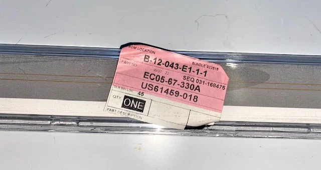 Limpiaparabrisas trasero original Mazda Tribute 2001-2006, pieza nueva OEM, P/N EC0567330A Foto 2 de 4