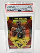 2022 PANINI FLUX ULTRAVIOLET SIGNATURES UVSKGA KEVIN GARNETT RED 11/49
