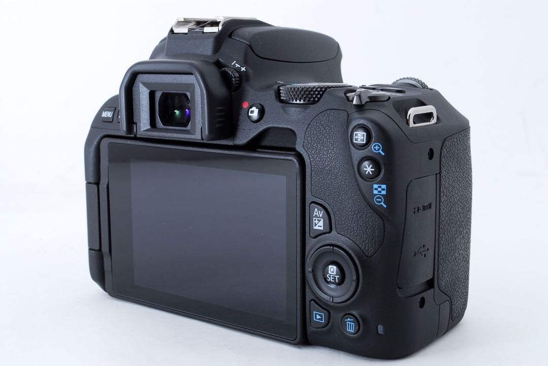 CANON EOS Kiss X9i/EF 28-80㎜/EF 75-300㎜ Canon EOS Kiss X9 Digital SLR Camera with EF28-80㎜ & EF 75