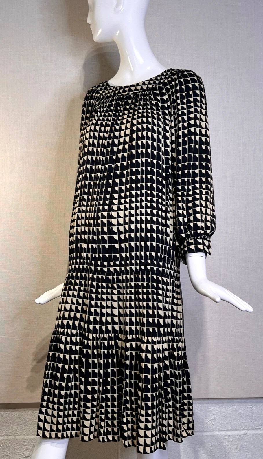 Abito midi CELINE by Hedi Slimane crema e nero stampa ottica taglia M FR38 nuovo senza etichette