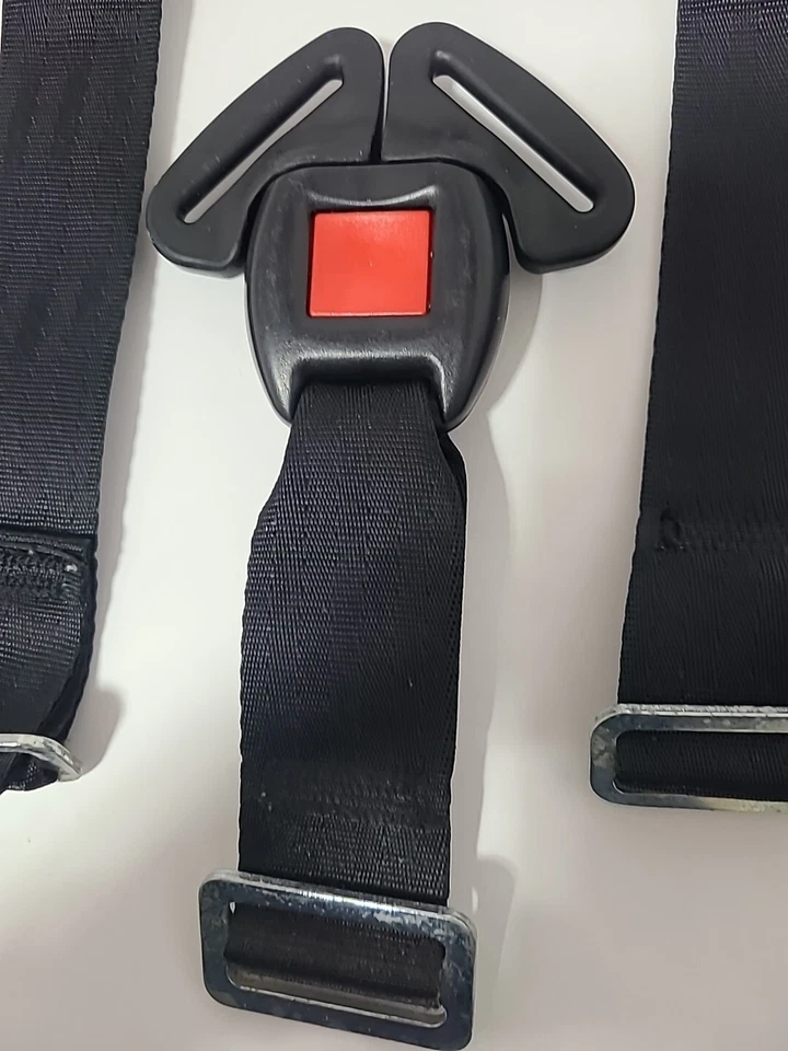 Graco Size4Me 65 Convertible Seat Belt Strap Harness Buckle Clip Replacement  - Image 2 of 4