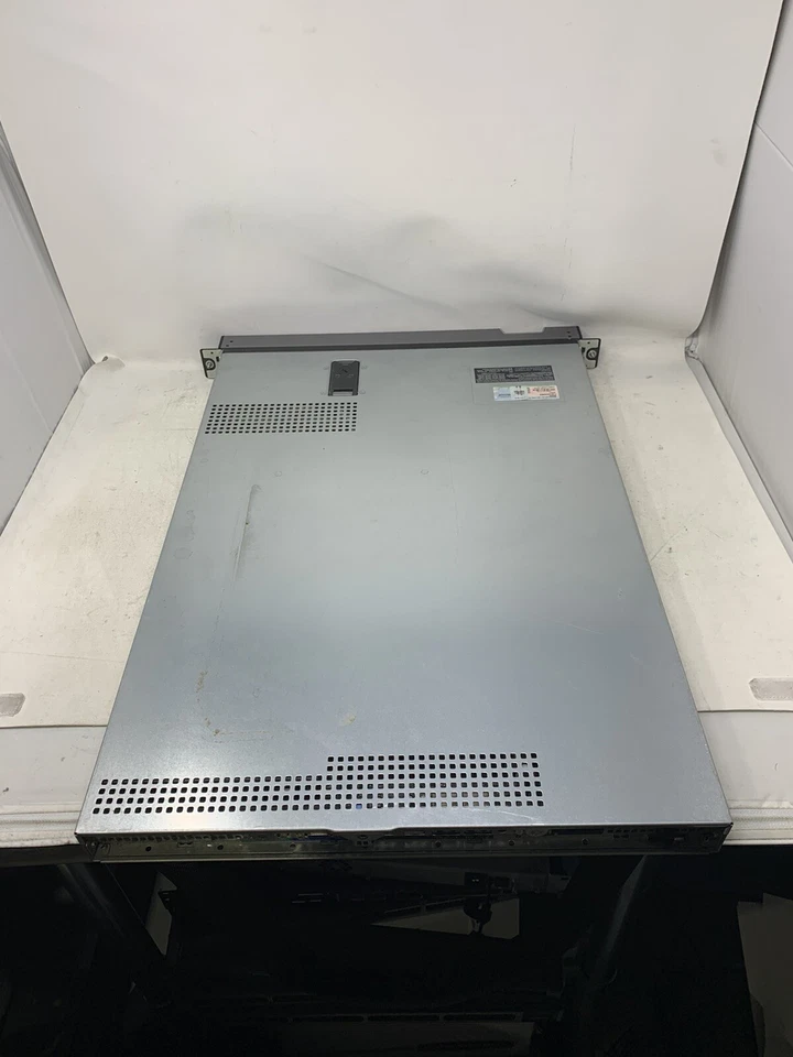 Servidor Dell PowerEdge SC1435 Opteron 1,80 GHz 2 GB de RAM 50924F8 Foto 3 de 4