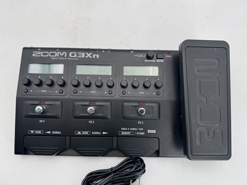Zoom G3Xn Multi-Effects Processor For Guitarists Black