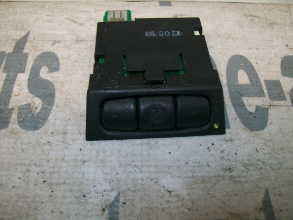 Transmisor de garaje consola remota modelos Cadillac 1980-2005 Homelink 25697162 Foto 2 de 4