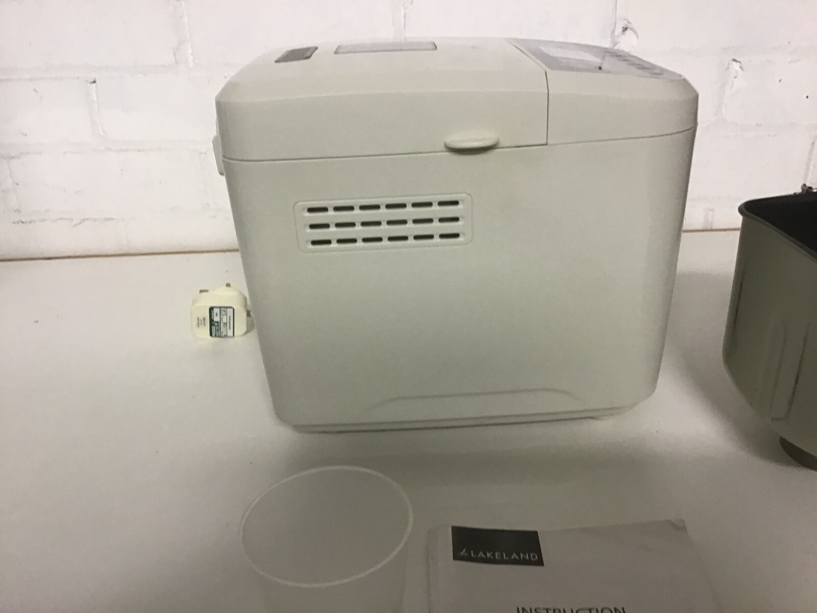 Lakeland Compact 1LB Daily Loaf Bread Maker Kitchen Appliance White 11