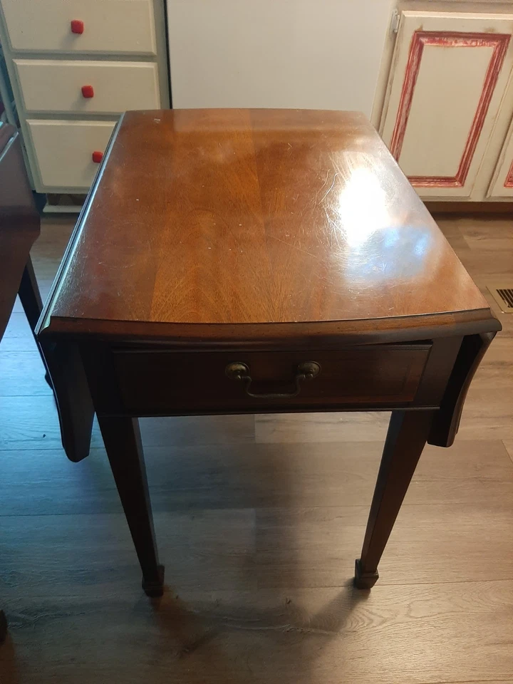 Mesa auxiliar Mersman hoja caída en cada cajón lateral muy buen estado antigua Foto 2 de 4