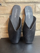 Women Size 36 US 6 Elegant Square Closed Toe Flat Slippers Female Shoes Leather