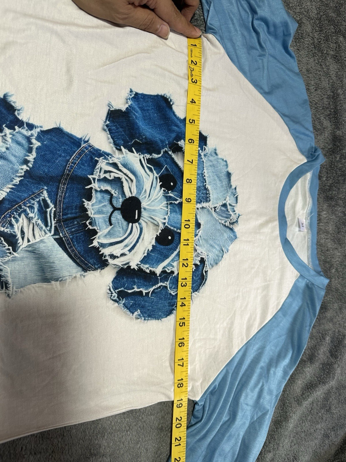 Dog Pattern Denim Patchwork Art T-Shirt Size M - image 5