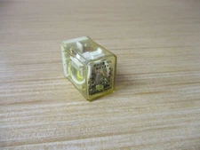 IDEC RH2B-UL-DC12V Relay RH2B-UL