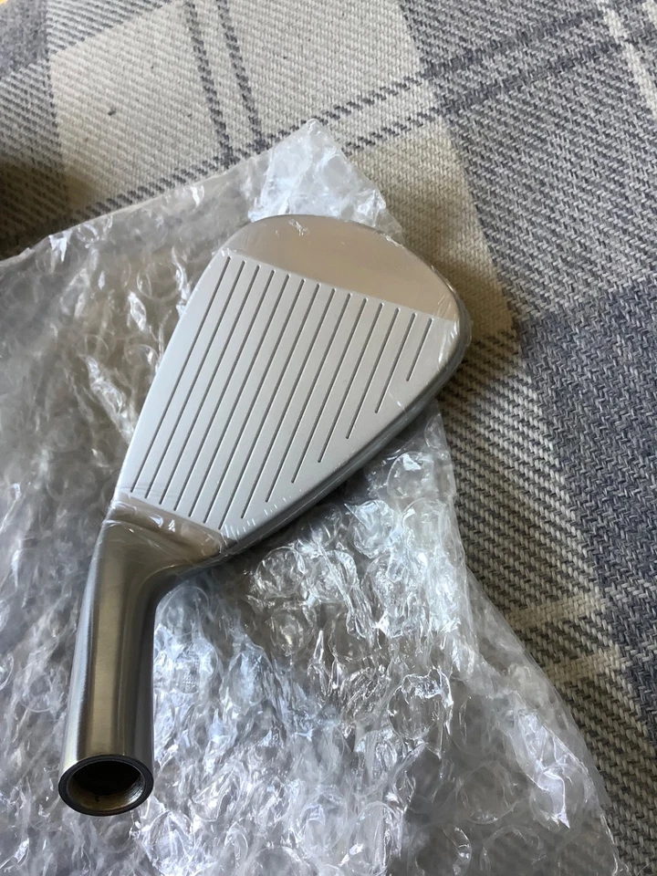 Rare new Adams MB2 gap wedge head only - Image 2 of 2