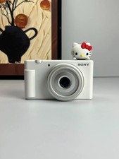 Sony ZV-1F 20.1MP 4K f/2 Vlogging Compact Digital Camera w/Battery - White