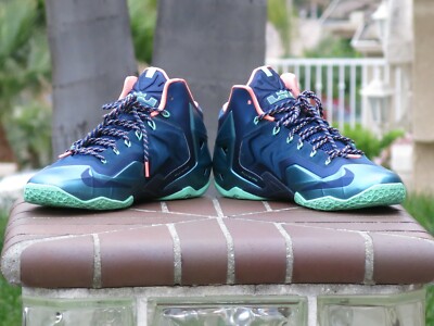 Size 12 - Nike LeBron 11 Miami vs Akron for sale online | eBay display picture 1