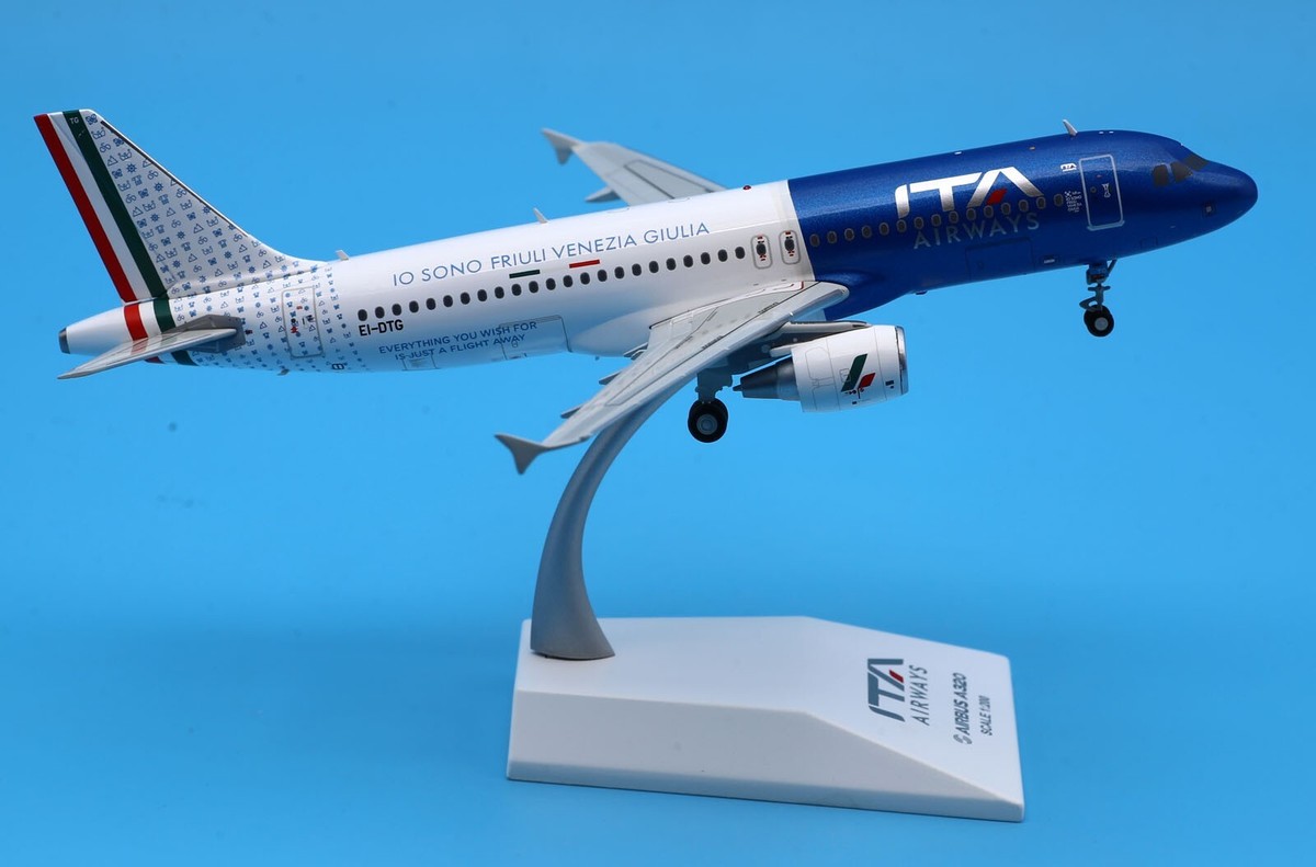 JC Wings 1:200 ITA Airways Airbus A320 Diecast Aircraft JET