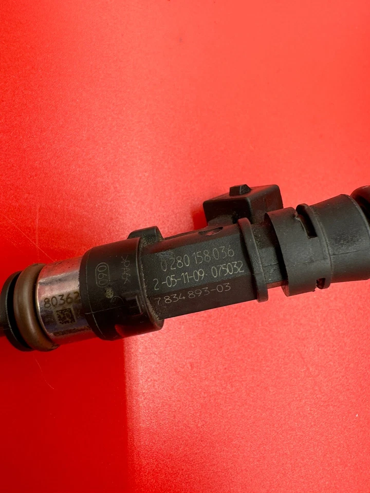 06-10 BMW M5 M6 S85 V-10 5,0 L OEM BOSCH inyector de combustible #0280158036 Foto 4 de 4