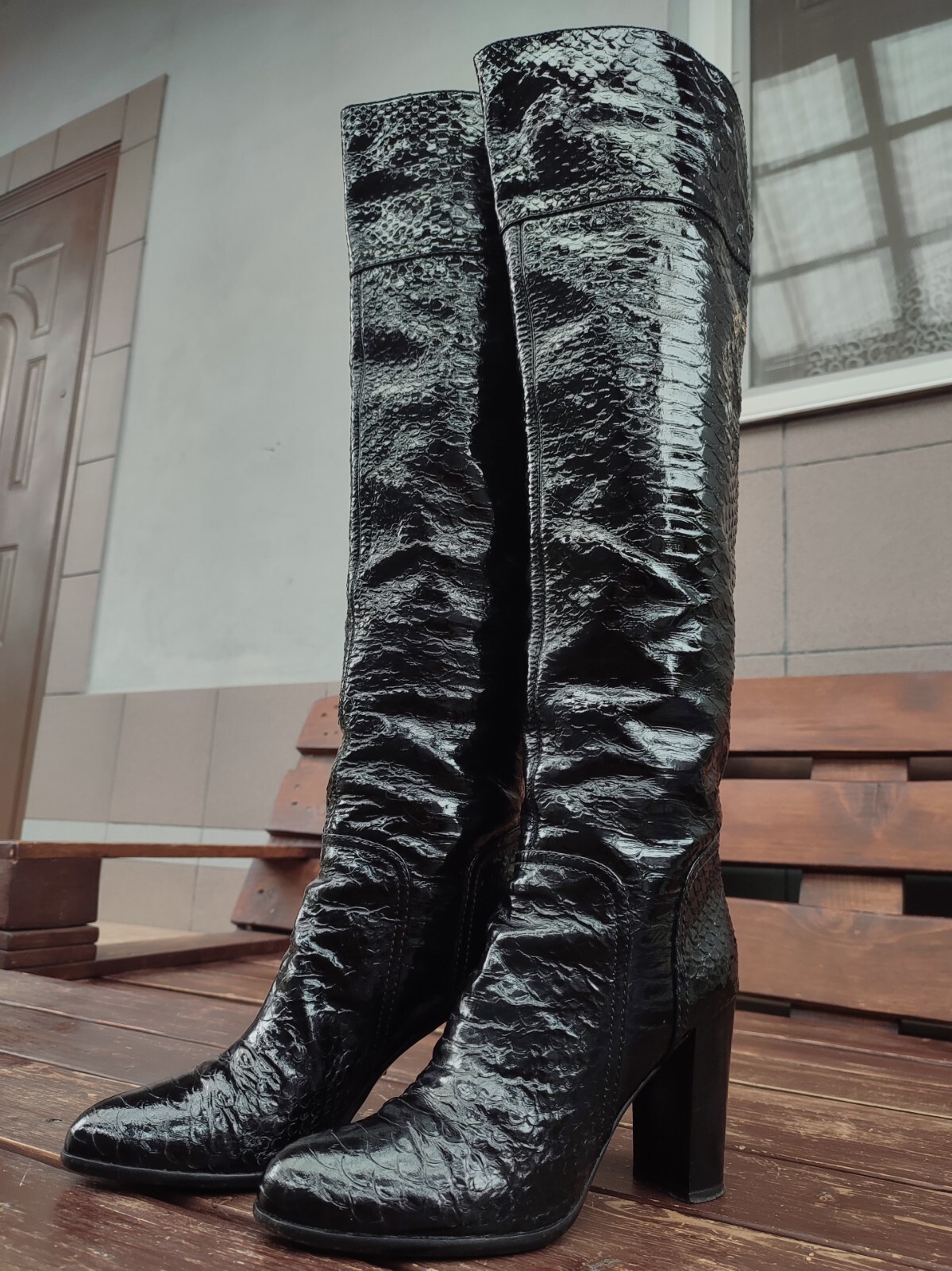 3500$ Sergio Rossi Black Knee High Python Patent … - image 18