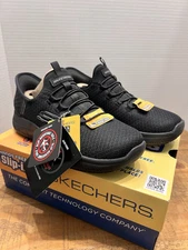 NEW Skechers Slip-ins Women’s Size 5 Memory Foam Slip-on Sneaker