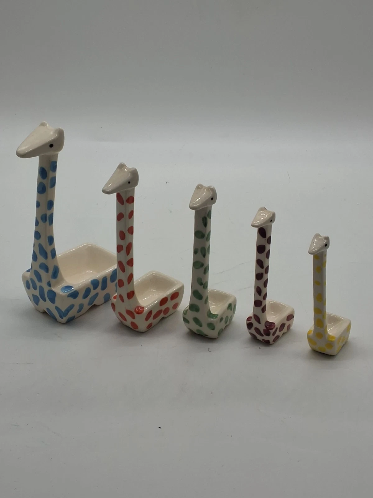 Anthropologie Multicolored Giraffe Ceramic Measuring Spoons, One Repair